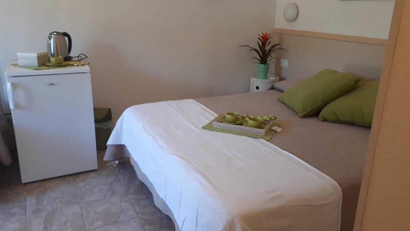 Holidayfever Hotel Alghero Bagian luar foto