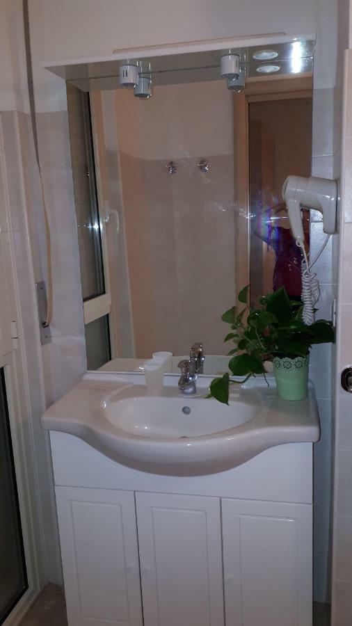 Holidayfever Alghero Bagian luar foto